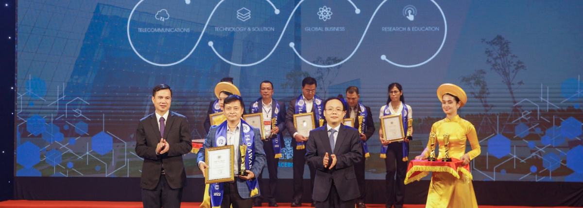 Hợp đồng điện tử C-Contract và Kho thông minh C-WMS lọt 'Top Công nghiệp 4.0 Việt Nam'