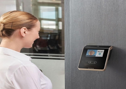 Giải pháp chấm công nhận diện khuôn mặt