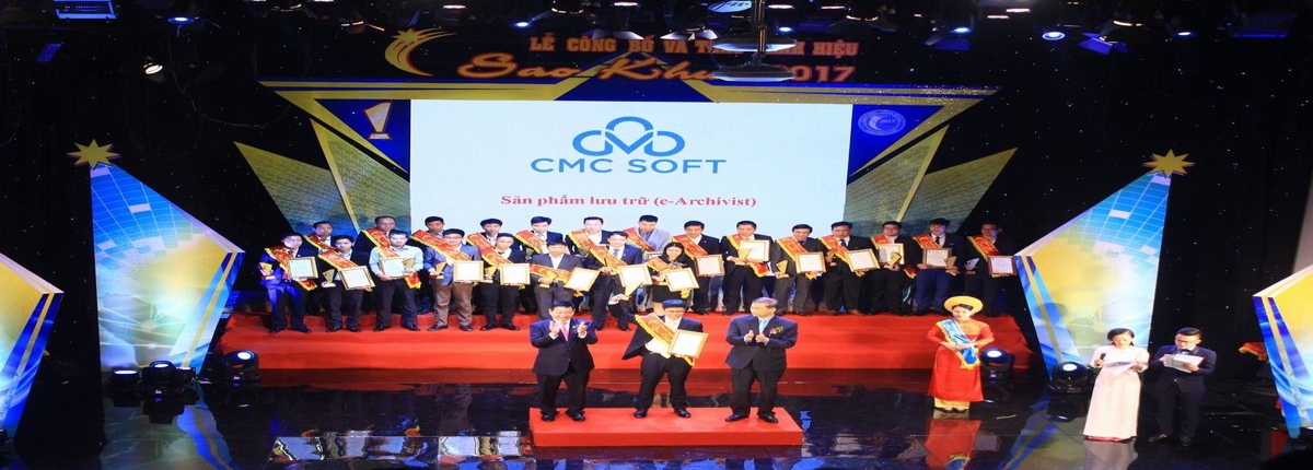 CMC Soft vinh dự nhận danh hiệu Sao Khuê 2017
