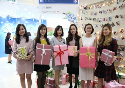 8/3 CSoft - Tri ân chị em phái đẹp