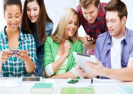 Ứng dụng công nghệ số trong quản lý đạo tạo tại các trường đại học và cao đẳng